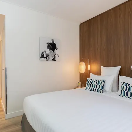 Western 61 Nation Hotel Paris