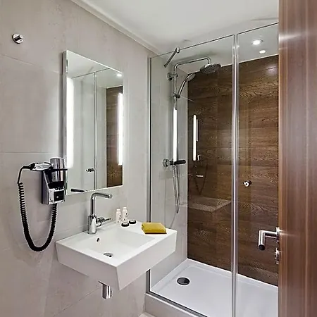 Western 61 Nation Hotel Paris