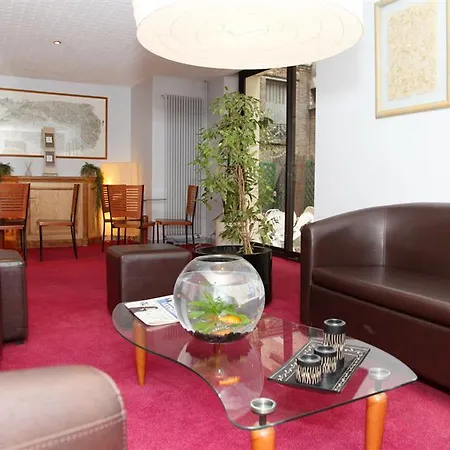 Western 61 Nation 4*