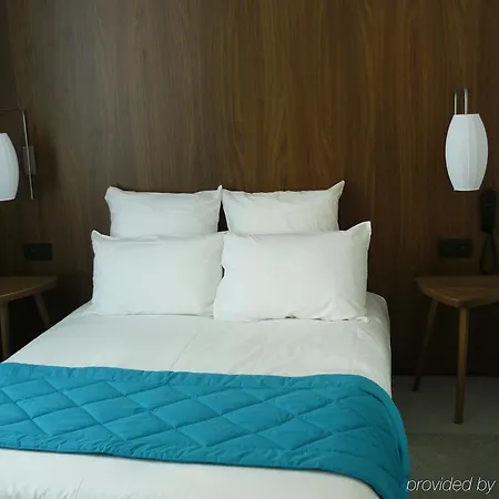 Hotel Western 61 Nation Paris