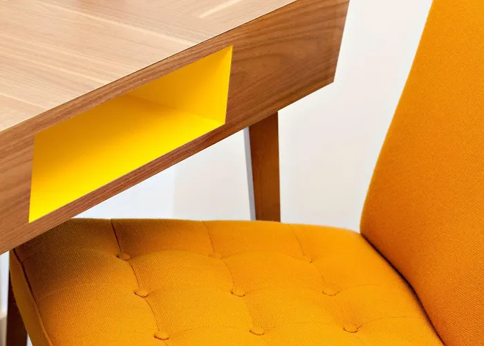 Western 61 Nation 4* Paris