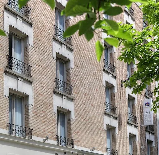 Western 61 Nation Paris