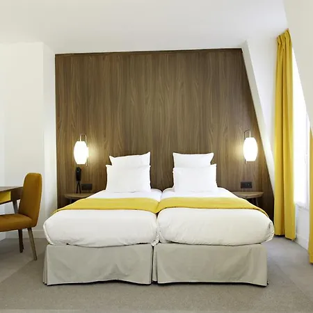 Western 61 Nation פריז