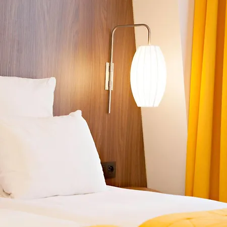 Western 61 Nation פריז